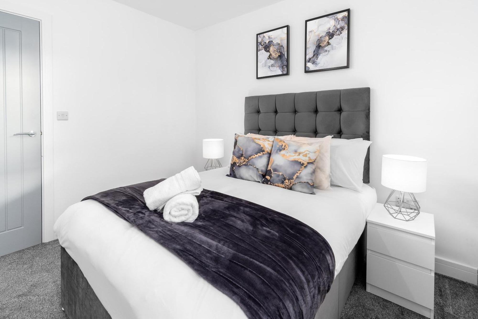 Luxury Apartment - 2 Bedrooms - Balcony - Parking - Netflix - Wifi - 7Mc Birmingham Exterior foto